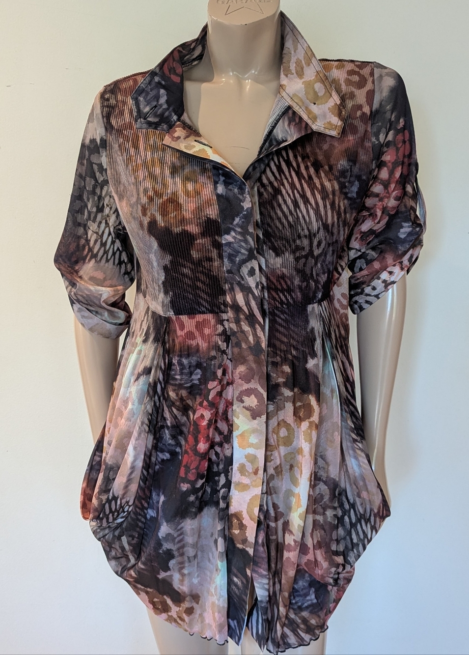 Mixed-Print Flowing Button-Front Tunic in Brown Multi - Picture 2 of 11